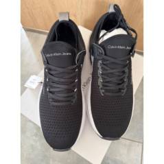 Baskets Calvin Klein Jeans noires neuves homme running sport déstockage