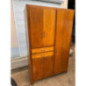 Armoire vintage bois portes et tiroirs années 70 bon état