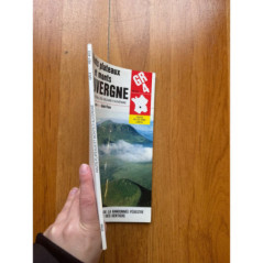 Guide randonnée GR4 Hauts plateaux et monts dAuvergne FFRP bon état