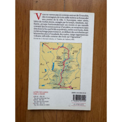 Guide randonnée GR4 Hauts plateaux et monts dAuvergne FFRP bon état